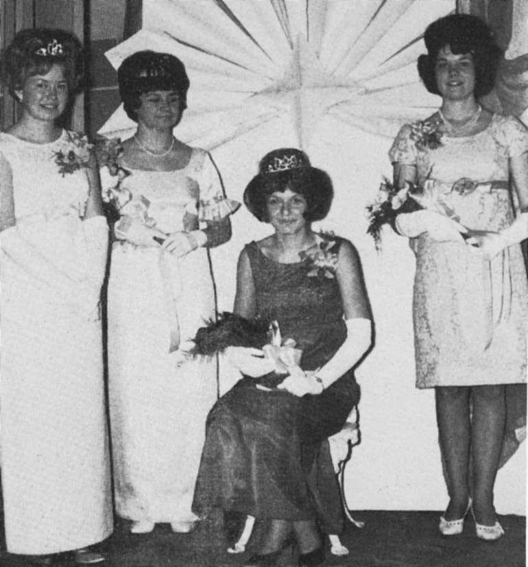 (Click to magnify) from left to right - Lorraine Smith, Charlotte Mercier, Betty Anne Foote (seated) & Beverly Hope. 
