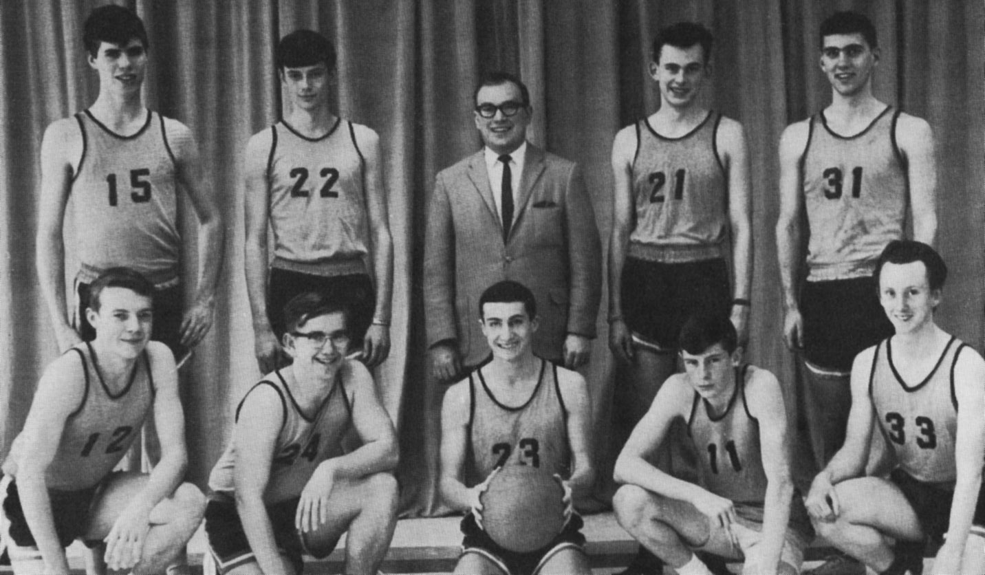 (Click to magnify) FRONT ROW: Ivan Geer, John Yandt, Wayne Foote, Rod Adamson, S. Callaghan; SECOND ROW: Larry Manley, B. Hastings, Mr.Vince Cascone, B. Cain, Chris Fockler.