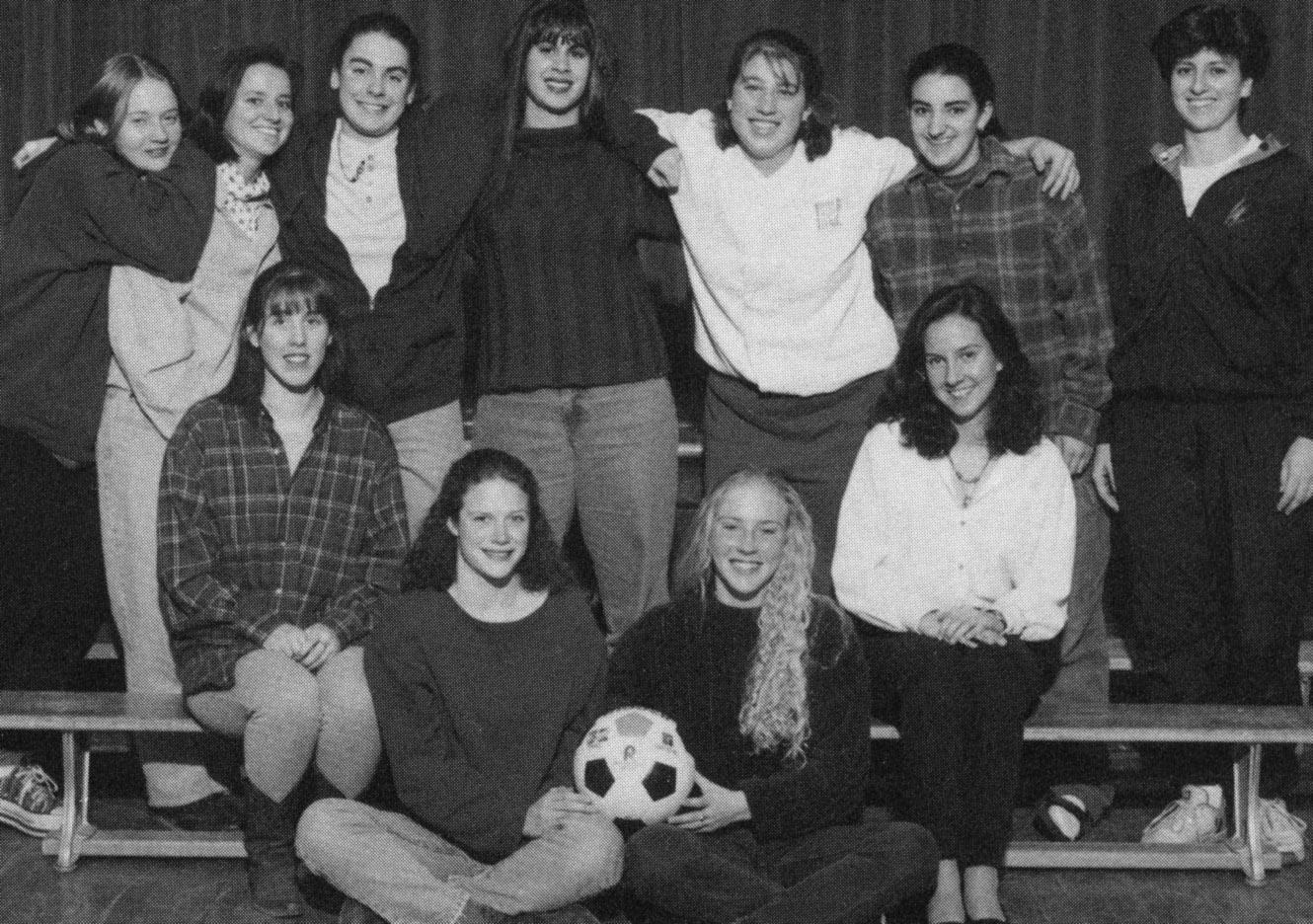 (Click to magnify) FRONT ROW: Lindsay Connell, Maggie Evans, Sarah Armstrong, Stephanie Melnyk; SECOND ROW: Jill Ballinger, Michelle Featherstone, Steph Smith, Julia Kelland, Brianne Lake, Quenby Barris, Ms. Roberts; ABSENT: Ursula Codd, Sara Dart.
