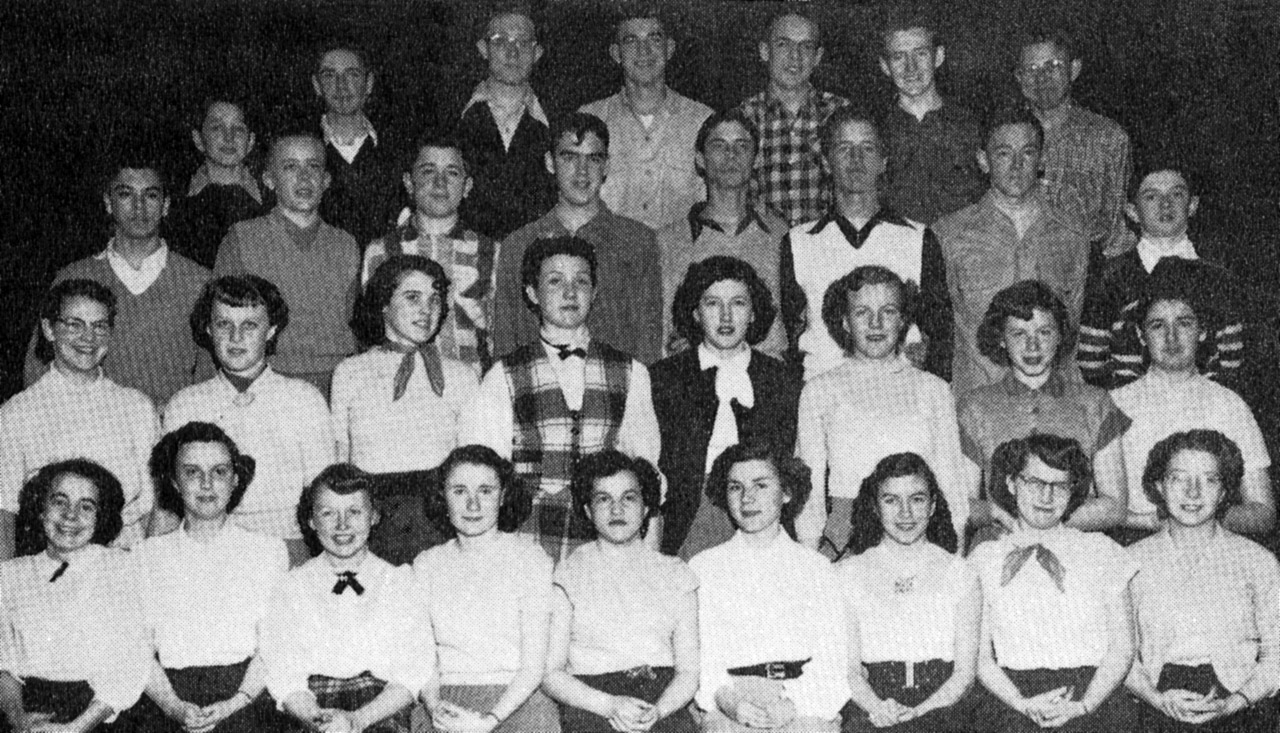 (Click to magnify) ... THERE ARE ***NO*** names to caption (!!) There is a page of Humour for this class ... in alphabetical order, but that`s all.  Perhaps someone can put together this puzzle and identify this class (60 years after the fact) ... I`ll in