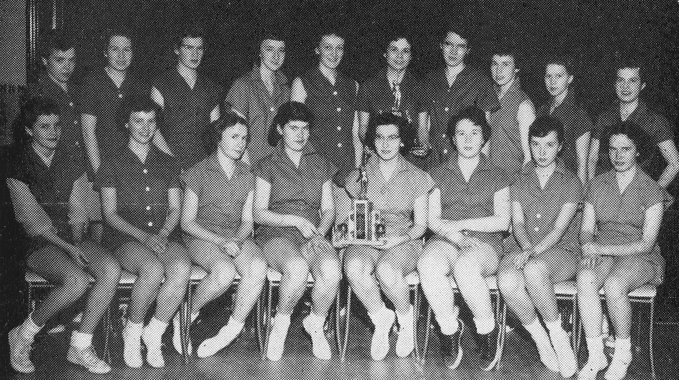 (Click to magnify)  FRONT ROW:  (Junior) J. Richardson, l. Chase, B. Curl, B. Lonsdale, E. Whitty(Captain), D. Comer, M. Kydd, D. Marnien
BACK ROW:  (Senior)  J. Snoddon, B. Noble, S. Drummond, B. Risebrough, D. Whitney, D. Montgomery, (Captain), J. Kydd