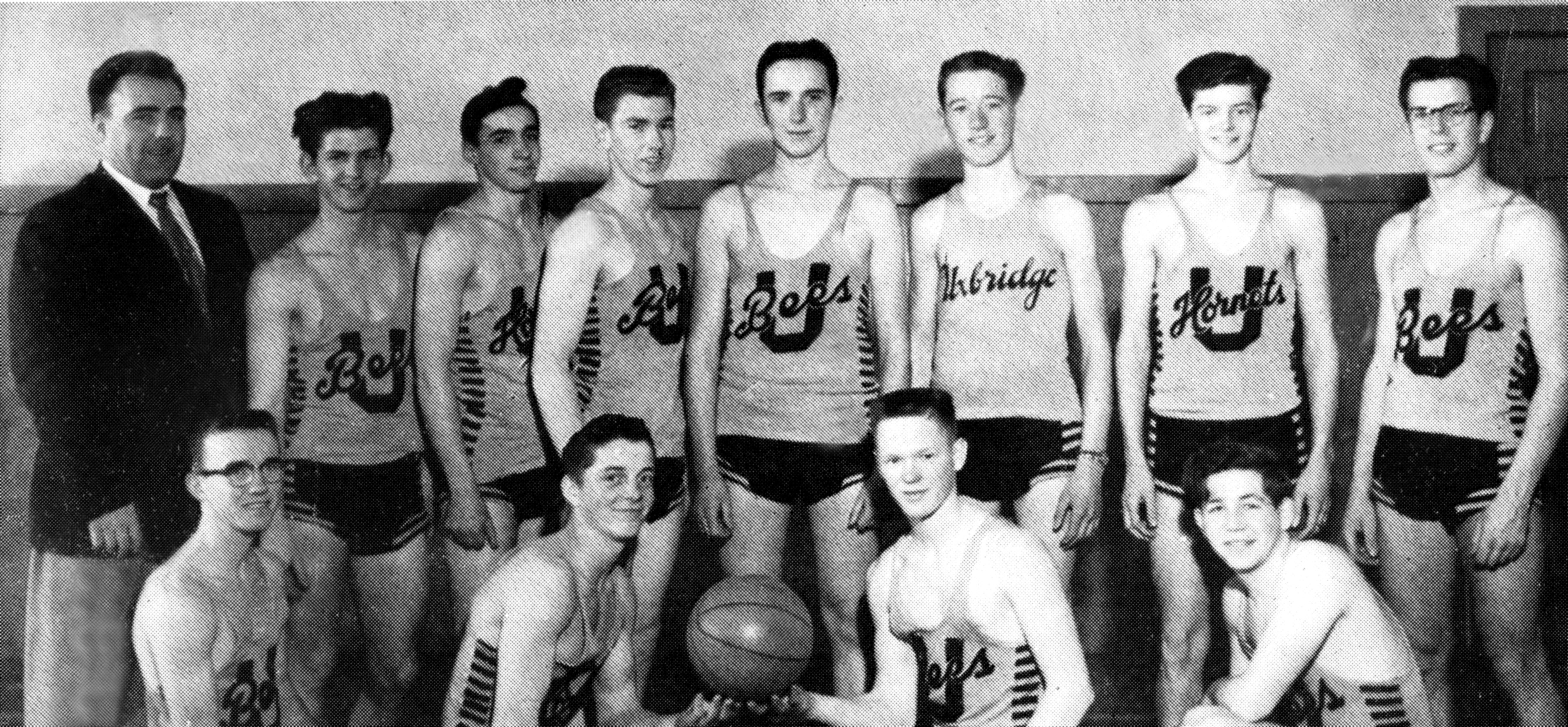 (Click to magnify) FRONT ROW: Larry Barton, L. Taylor, A. Oldham, J. Sargeant; BACK ROW: Mr. Ray Newton, K. Cornell, Bruce Shillinglaw, R. Peers, Ross Stevenson, Murray Prentice, P. Kennedy, D. Arbuckle.